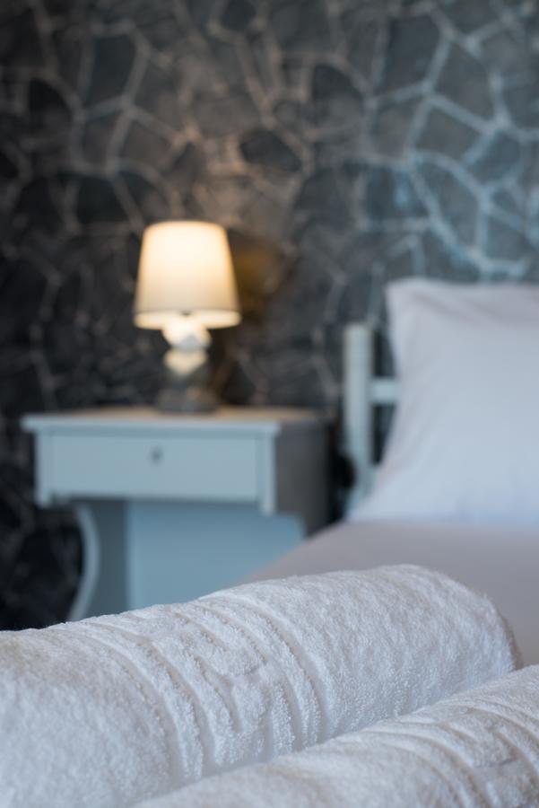 View Rooms Piso Livadi Exterior foto